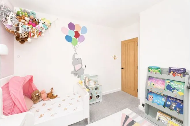 Armley Grange Avenue, Leeds, LS12, photo 9