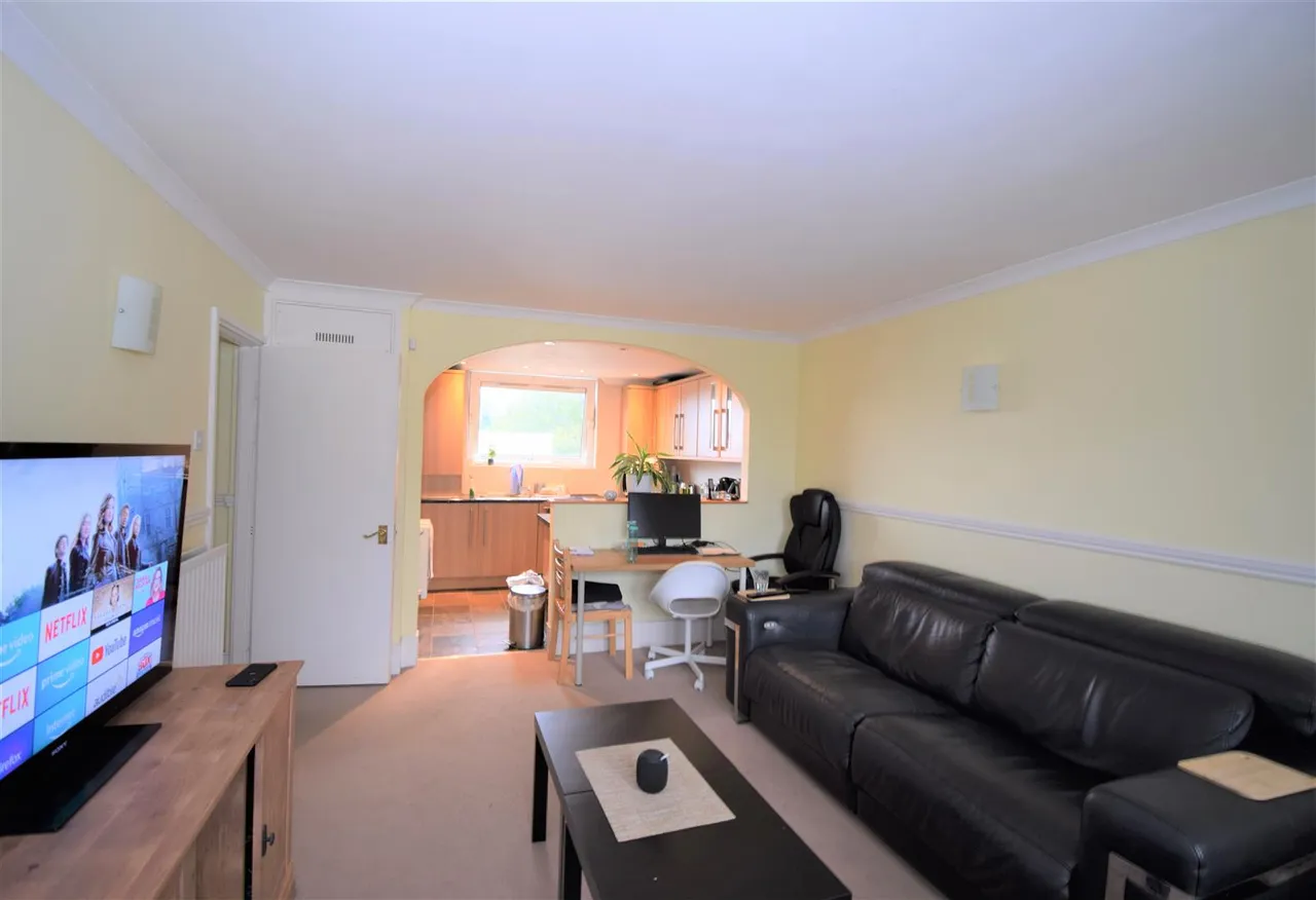 Barleycorn Way, London E14, photo 2