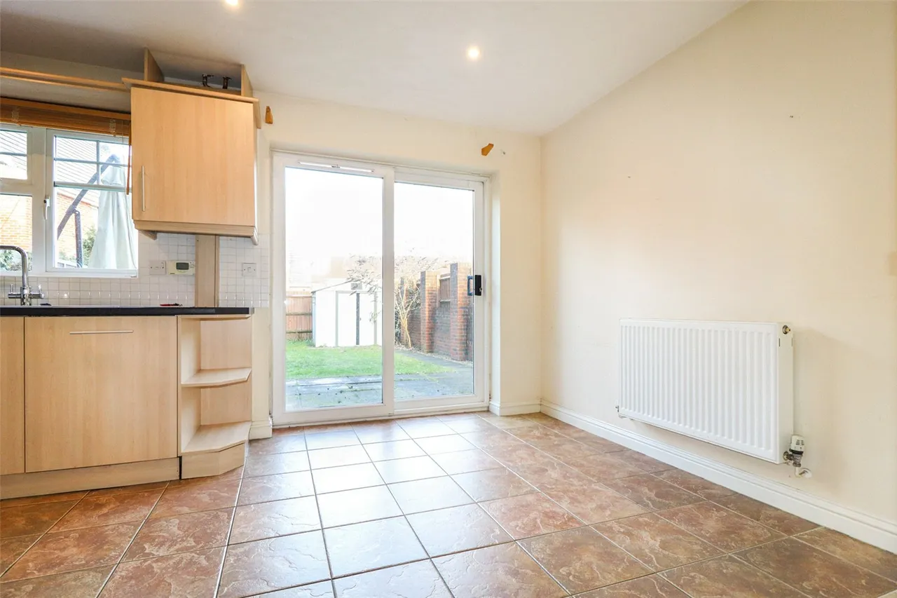 Marrow Meade, Fleet, Hampshire, GU51 1JJ, photo 6