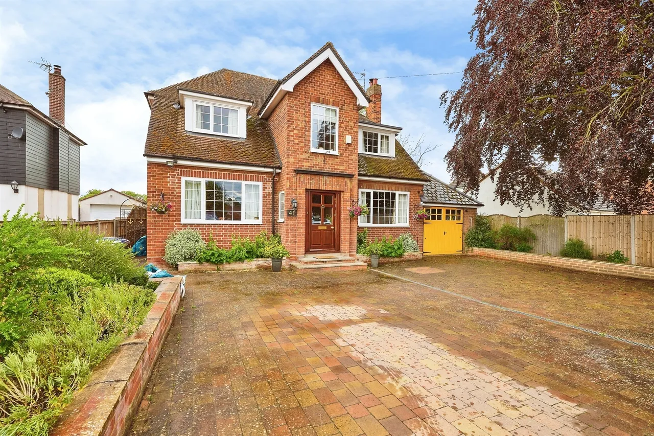 4 bed house for sale, March Road, March, PE15