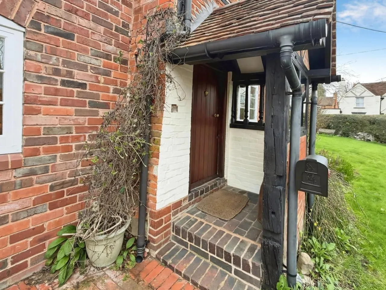 Barston Lane, B92, photo 13