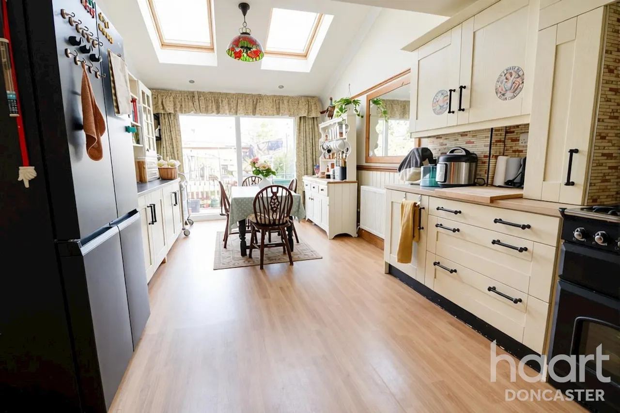 Ridgewood Avenue, Edenthrope, DN3, photo 7