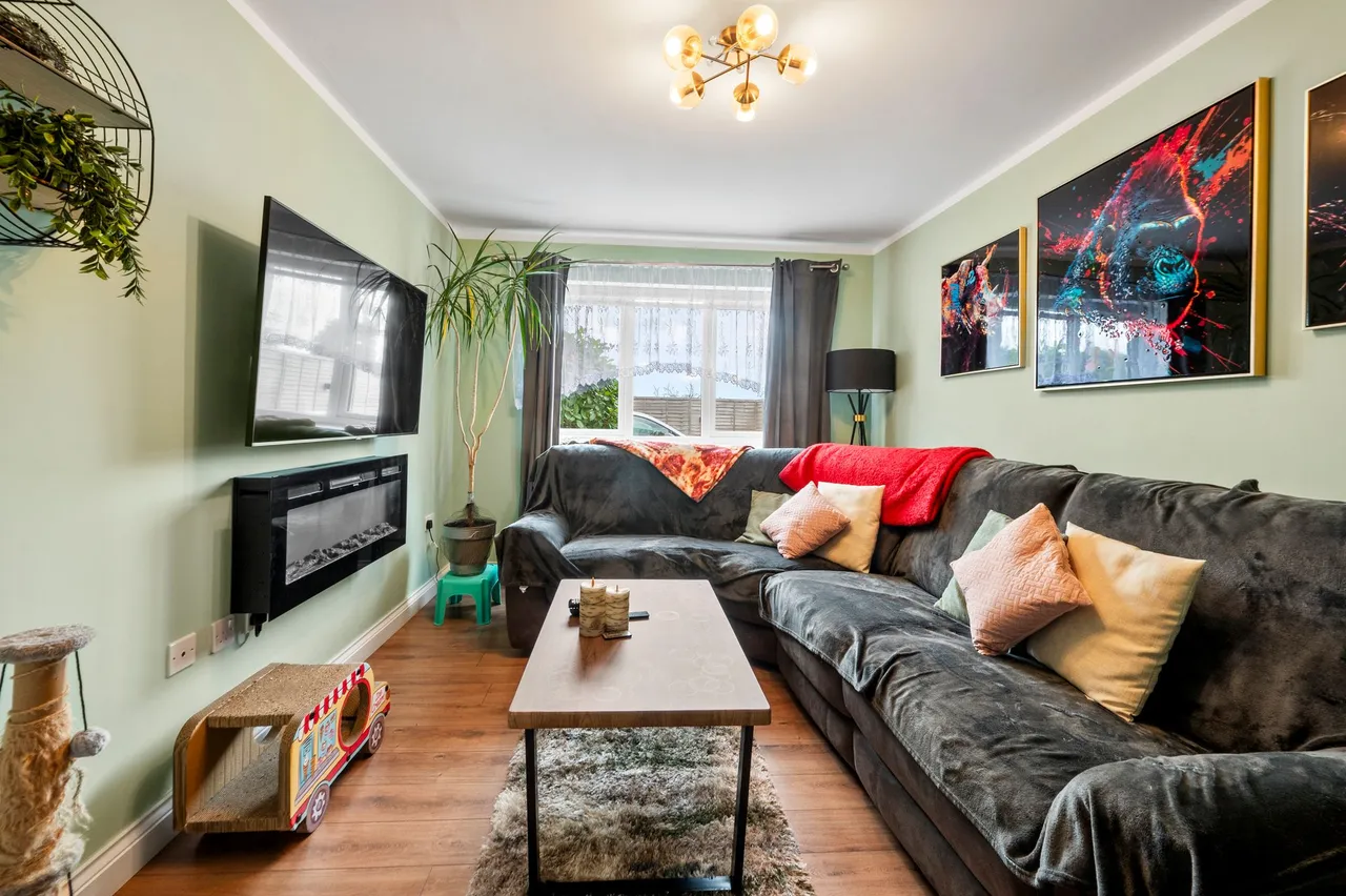 Meadowmead, Leigh, WN7 3GB, photo 5