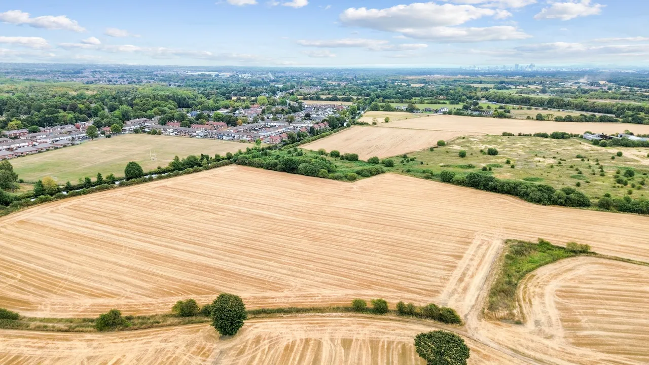 Meadowmead, Leigh, WN7 3GB, photo 23