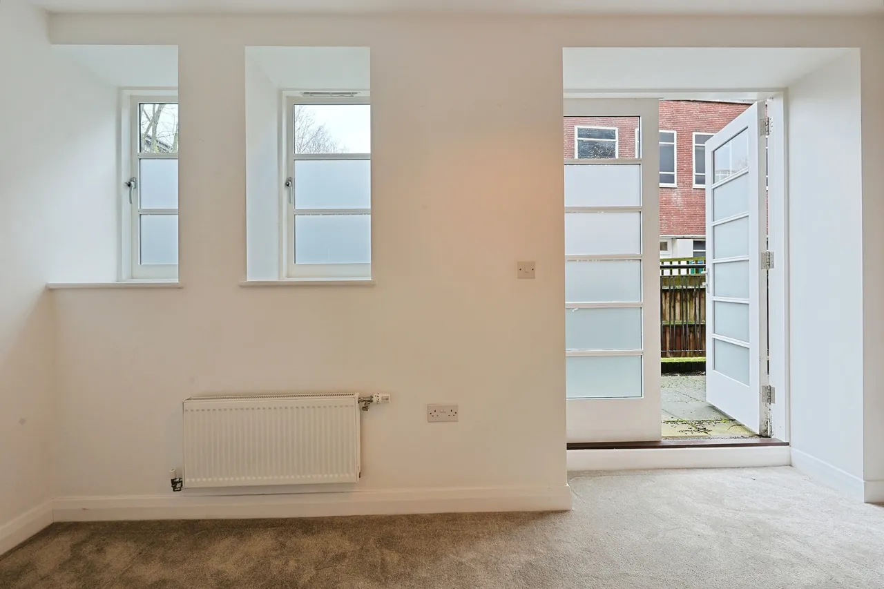 Ravenscourt Gardens, London, W6, photo 9