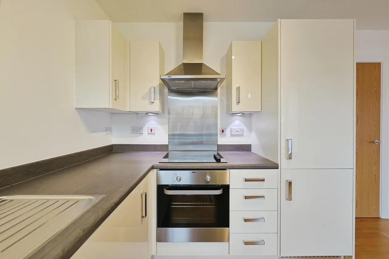 Ravenscourt Gardens, London, W6, photo 7