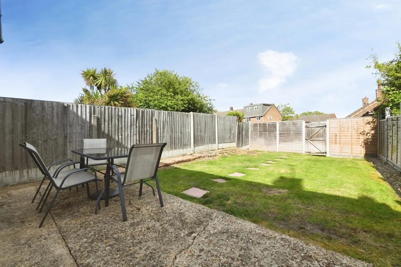 Maplestead, Basildon, Essex, SS14, photo 20