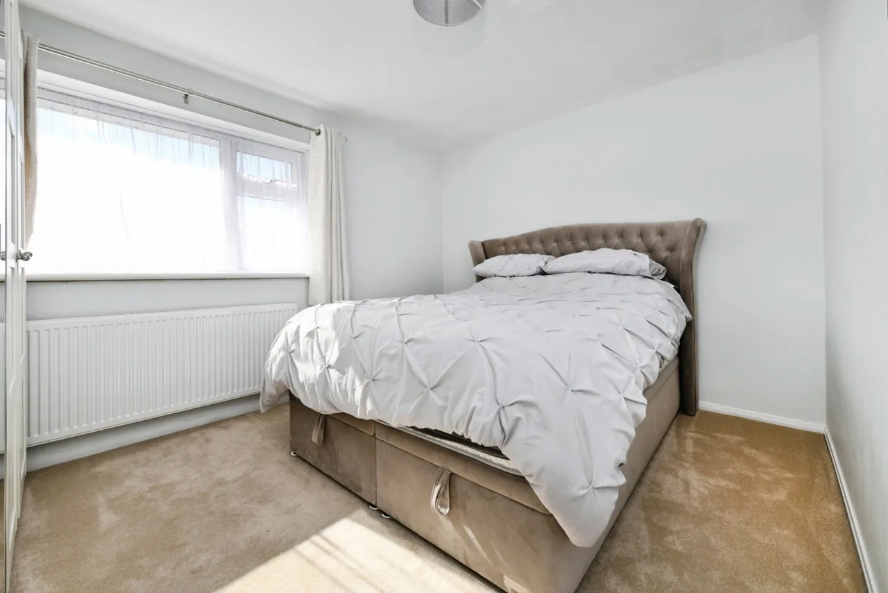 Maplestead, Basildon, Essex, SS14, photo 14
