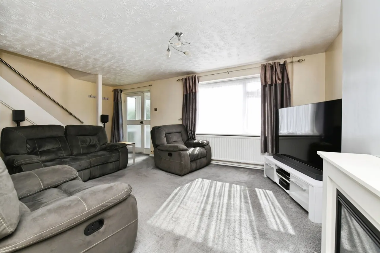 Maplestead, Basildon, Essex, SS14, photo 5