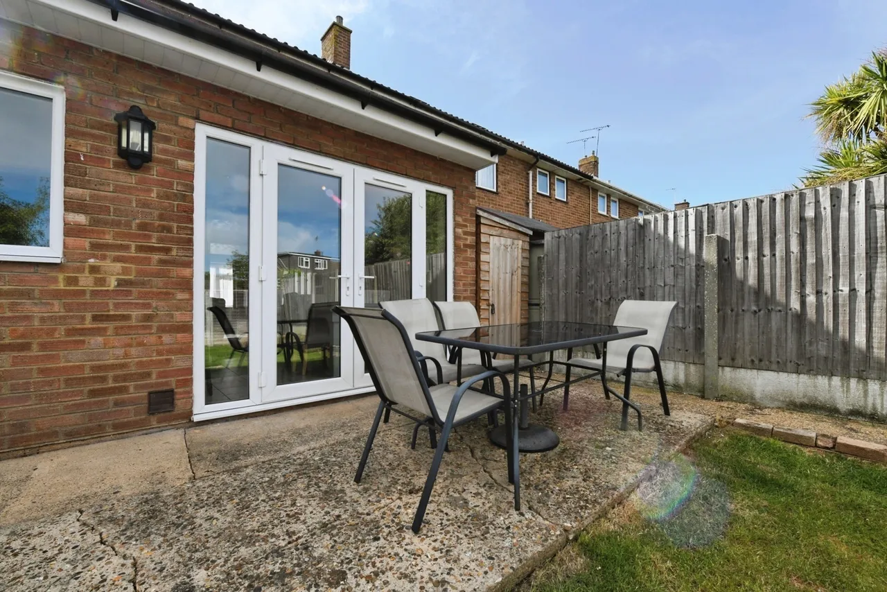 Maplestead, Basildon, Essex, SS14, photo 19