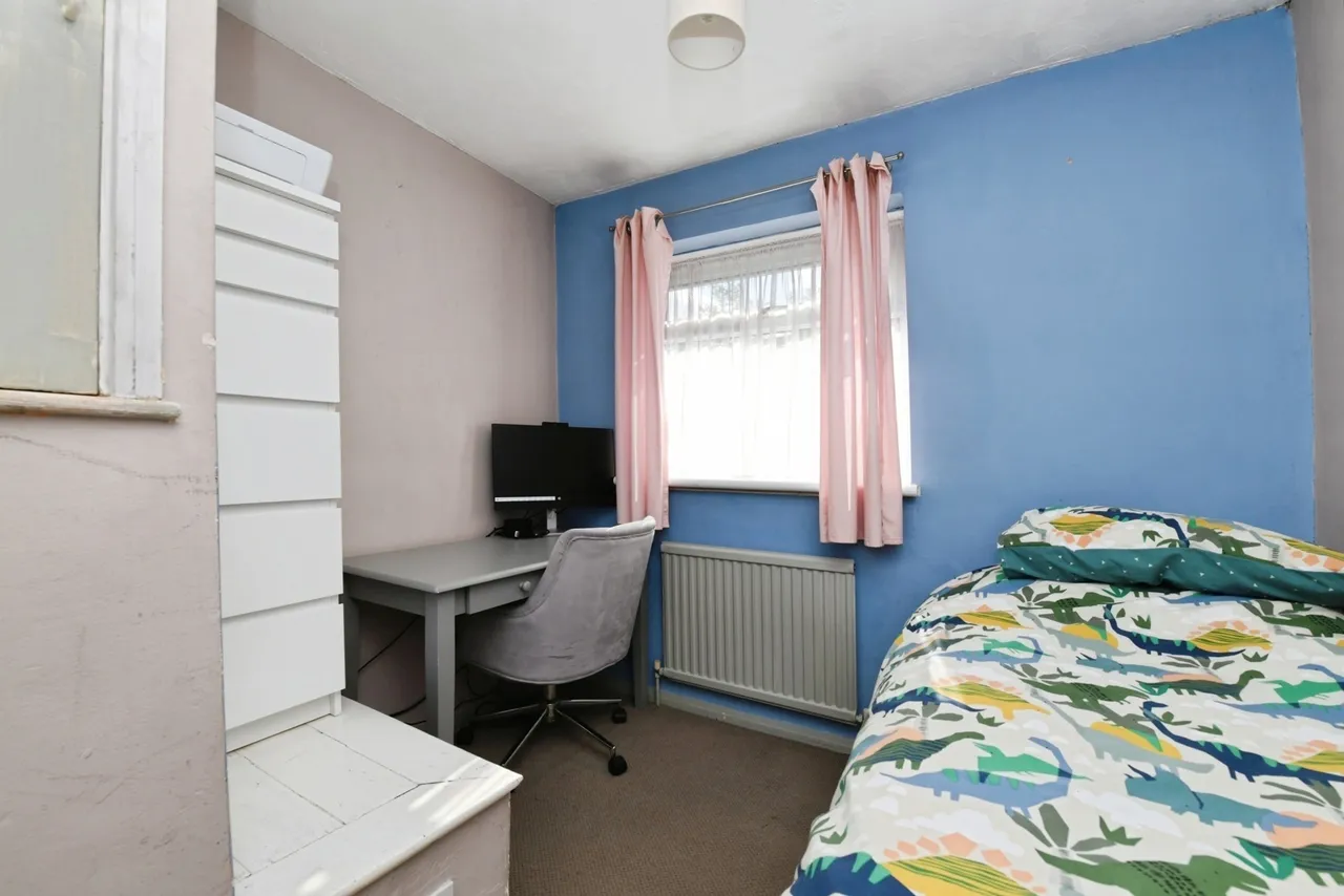 Maplestead, Basildon, Essex, SS14, photo 15