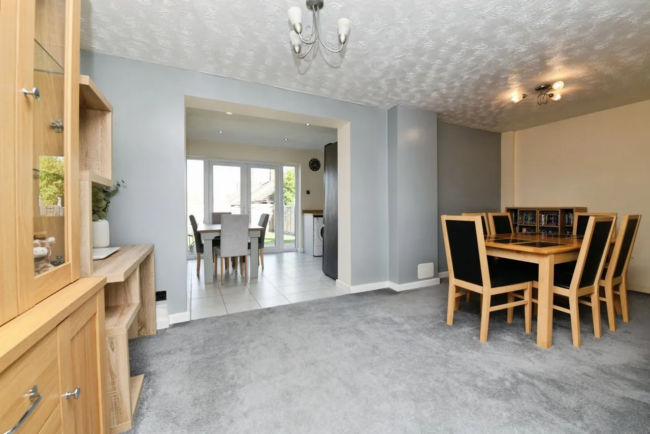 Maplestead, Basildon, Essex, SS14, photo 8