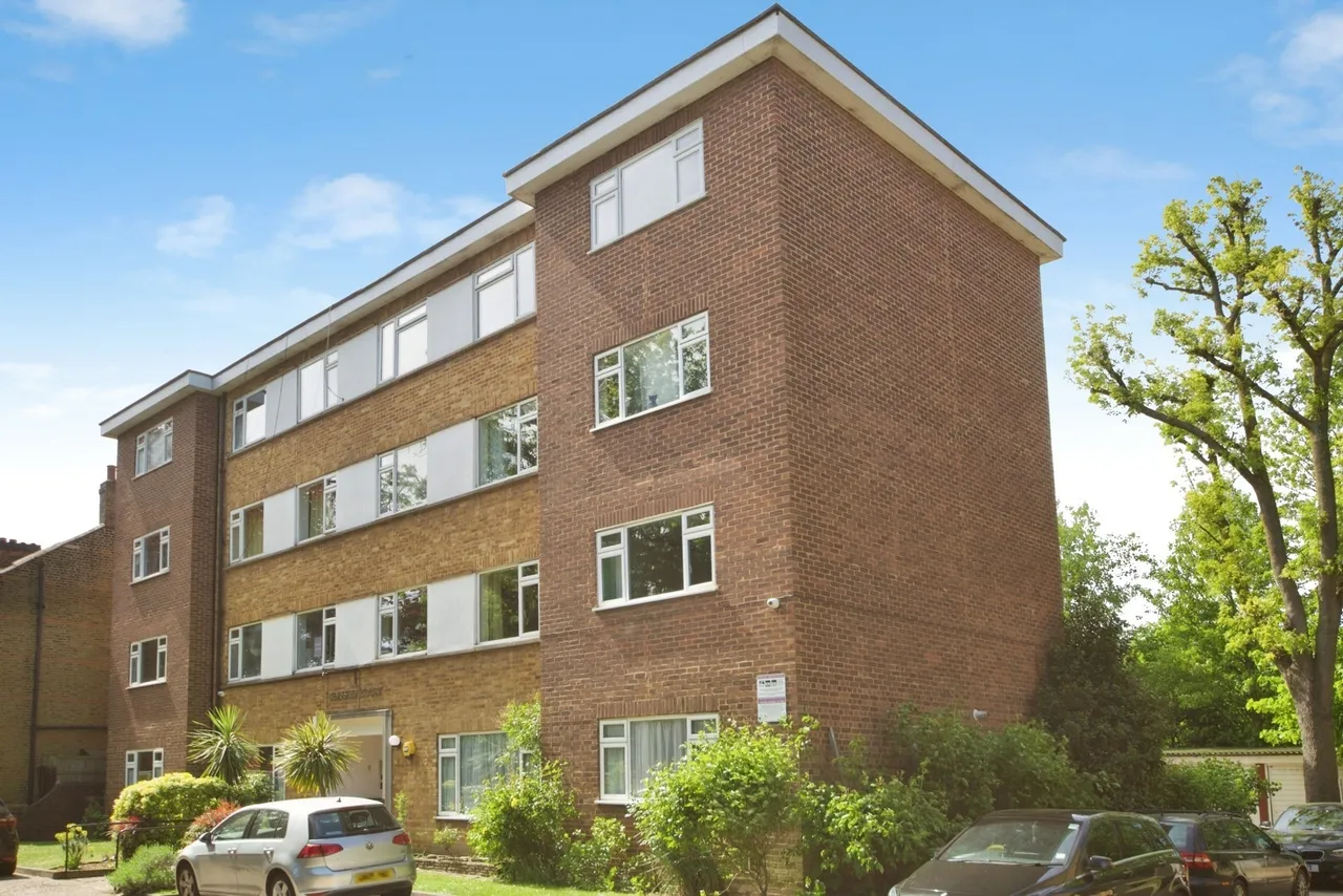 New Wanstead, London, E11, photo 19