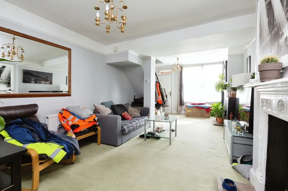 Mead Road, Gravesend, Kent, DA11, photo 4