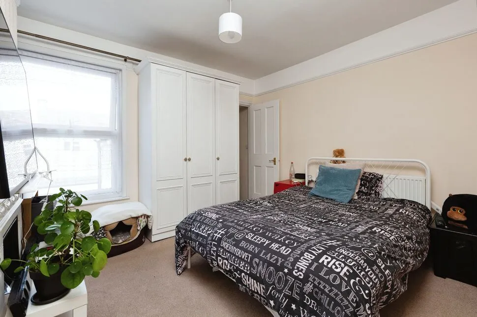 Mead Road, Gravesend, Kent, DA11, photo 8