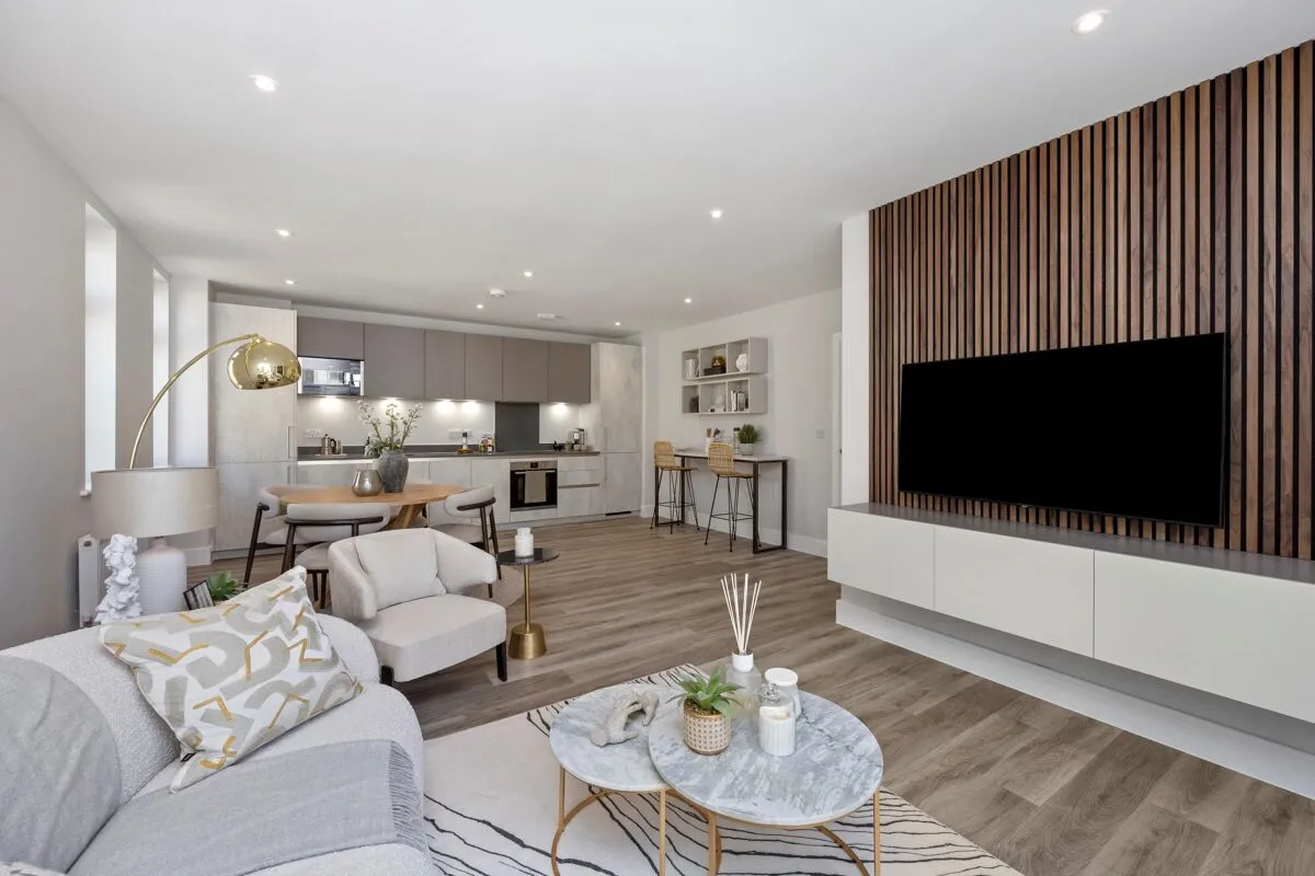 Luna Place, Esher, KT10, photo 4