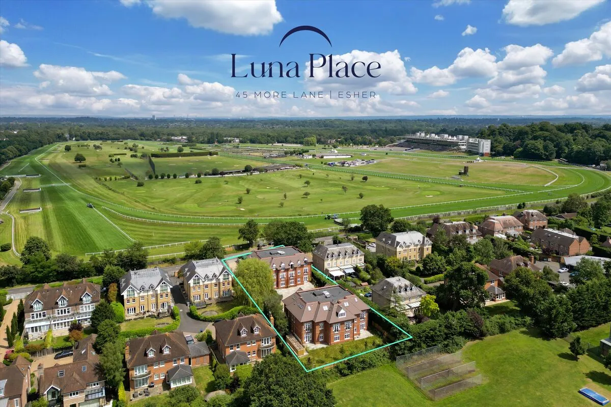 Luna Place, Esher, KT10, photo 19