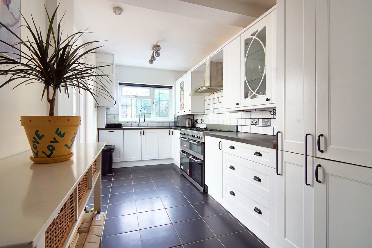 Holyhead Road, Coventry, CV5, photo 10
