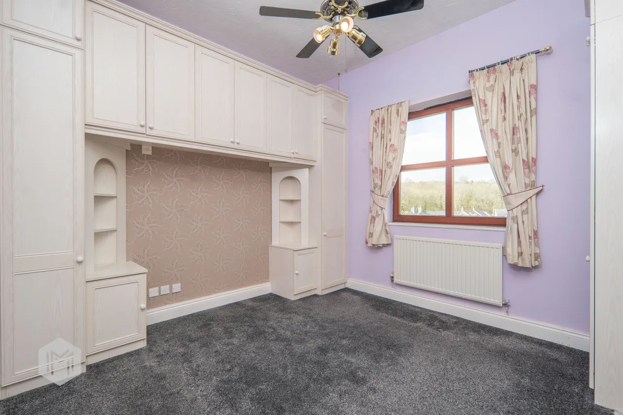 3b Hardcastle Gardens, Bolton, BL2 4NZ, photo 8