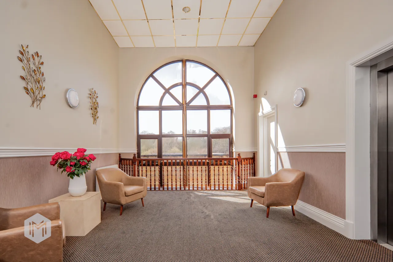 3b Hardcastle Gardens, Bolton, BL2 4NZ, photo 3