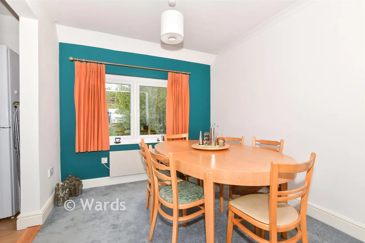 Atwater Court, Lenham, ME17, photo 8