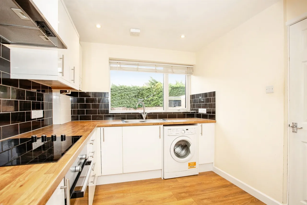 Headlands, Fenstanton, PE28, photo 4