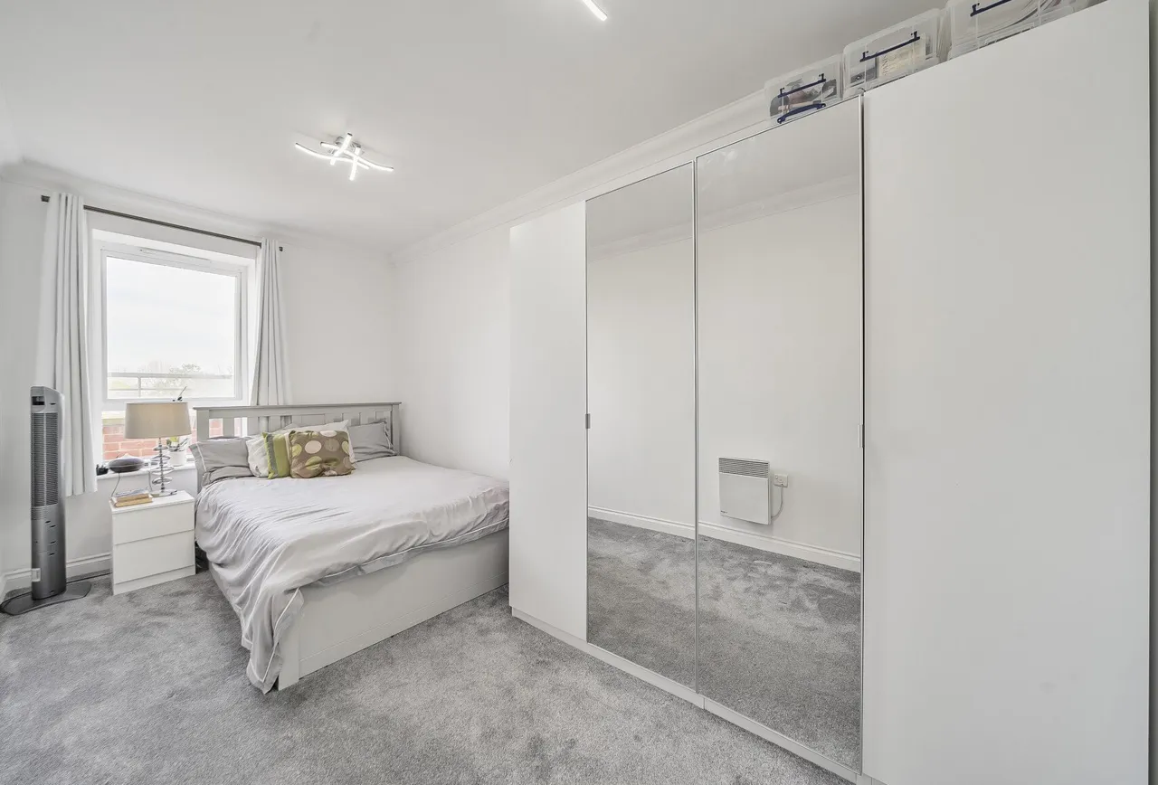 Woodcote Road, Wallington, SM6 0PU, photo 7