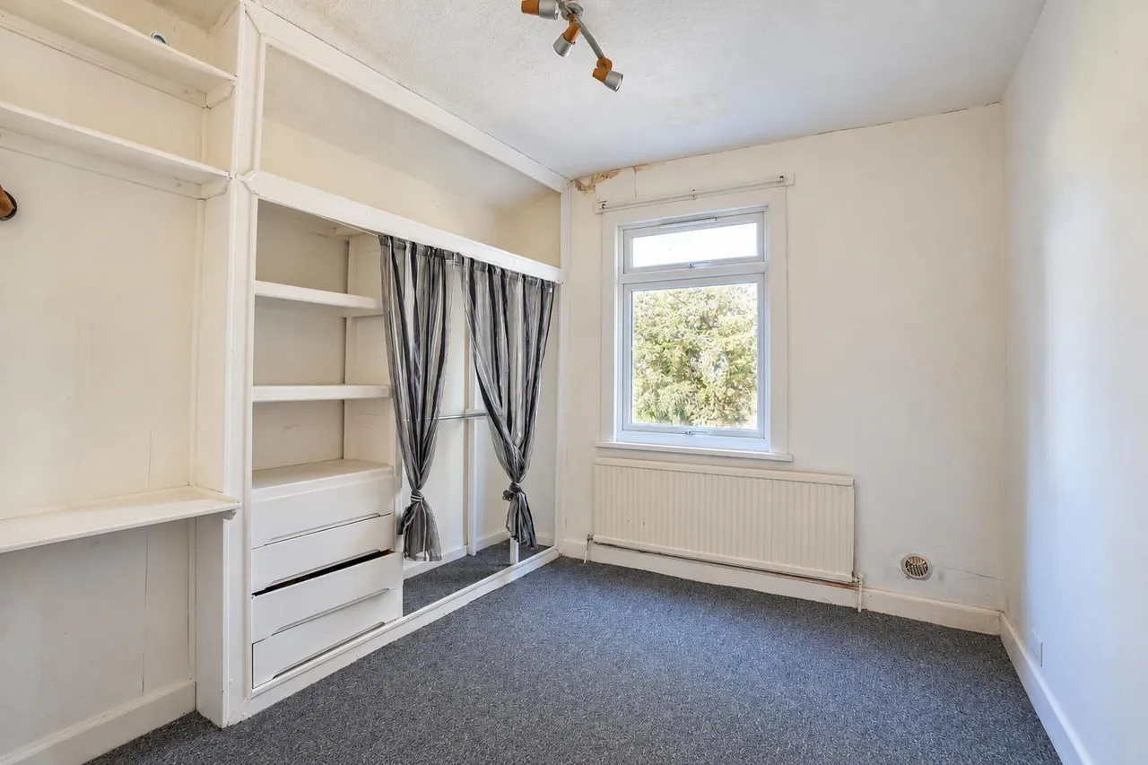 Ramuz Drive, Westcliff On Sea, photo 3