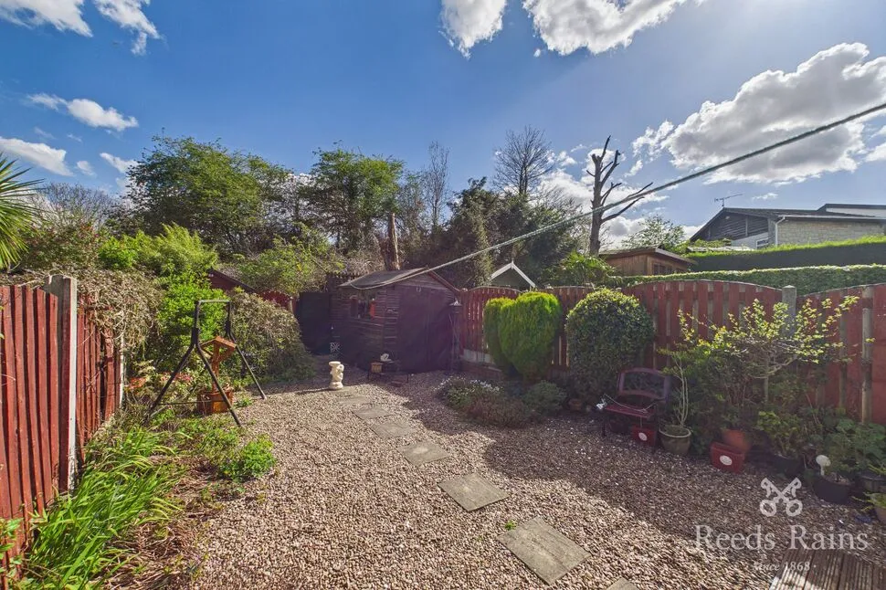 The Motte, Rotherham, South Yorkshire, S61, photo 2