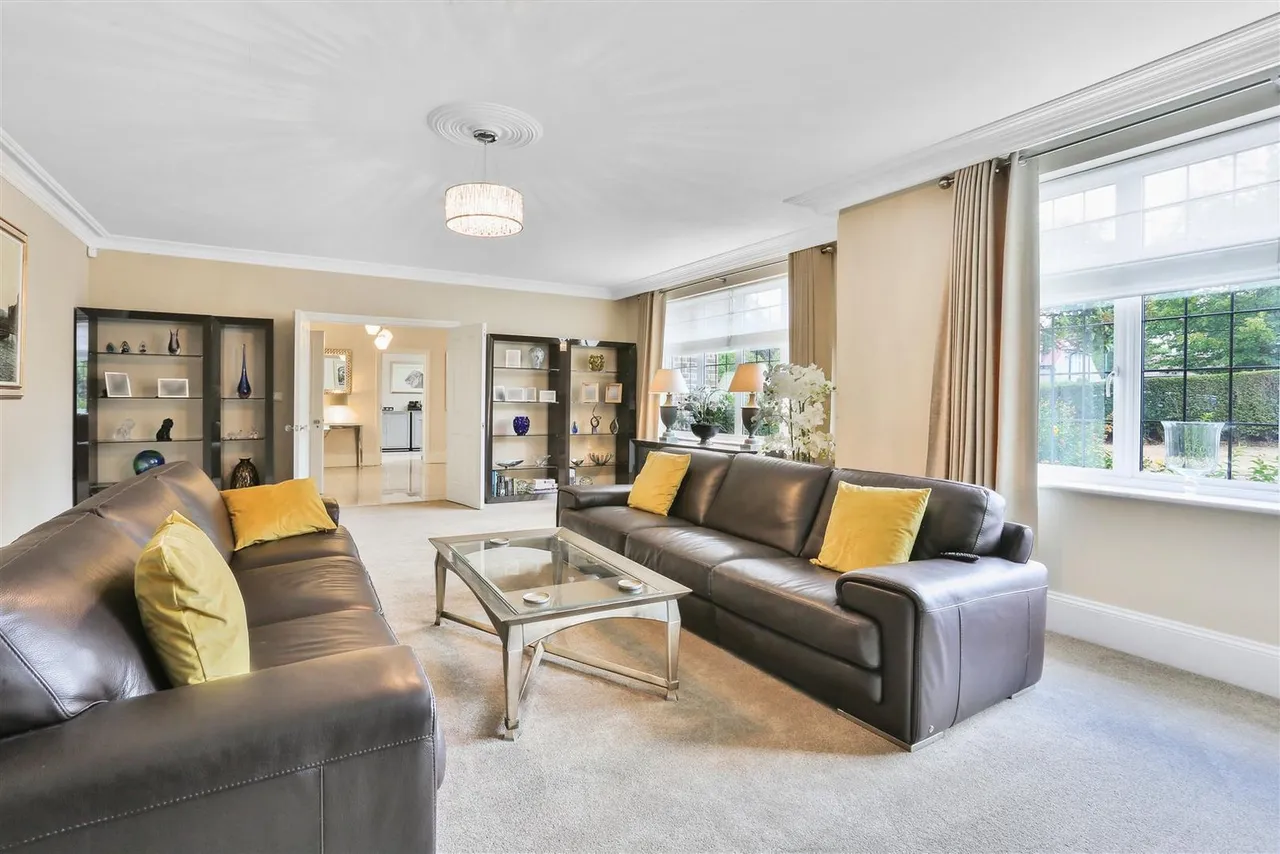 The Avenue, South Cheam, SM2, photo 4