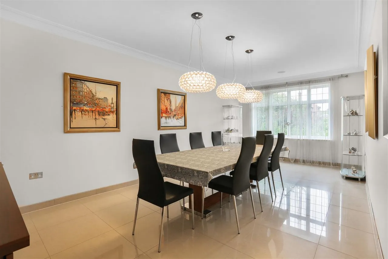 The Avenue, South Cheam, SM2, photo 9