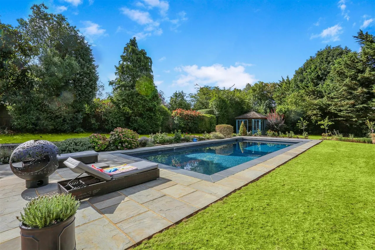 The Avenue, South Cheam, SM2, photo 22