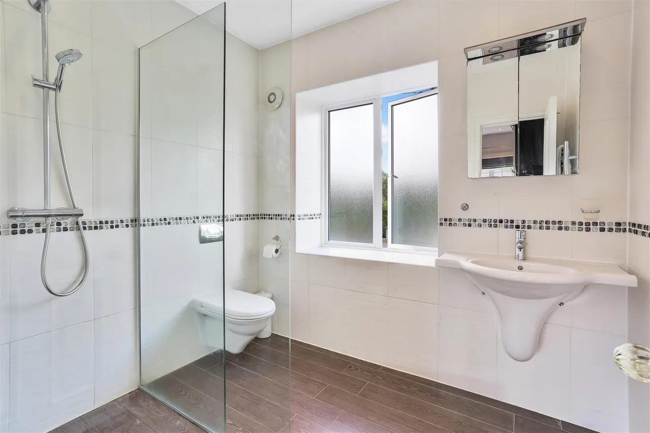 The Avenue, South Cheam, SM2, photo 45