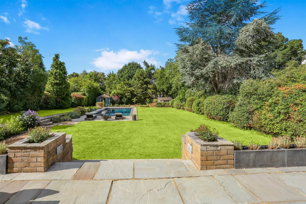 The Avenue, South Cheam, SM2, photo 19