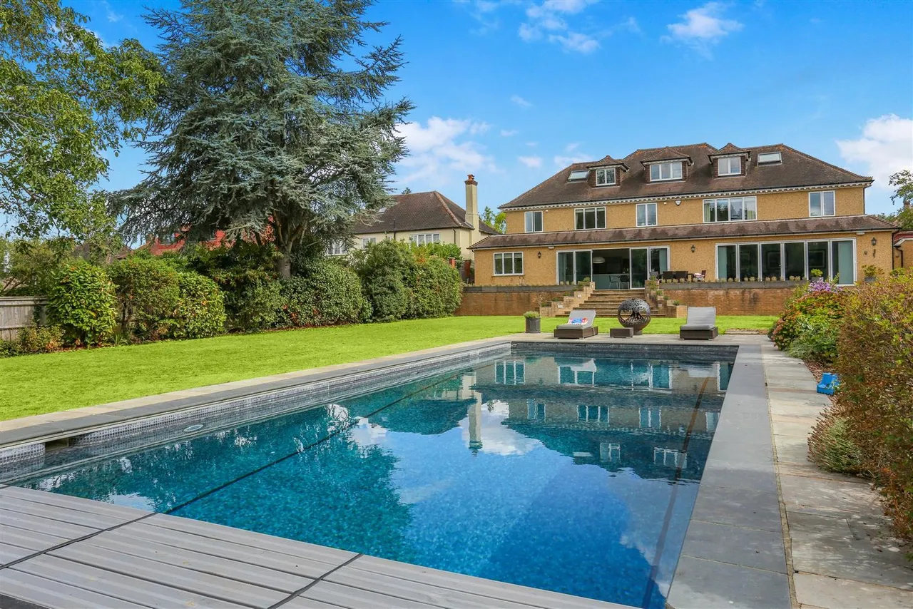 The Avenue, South Cheam, SM2, photo 28