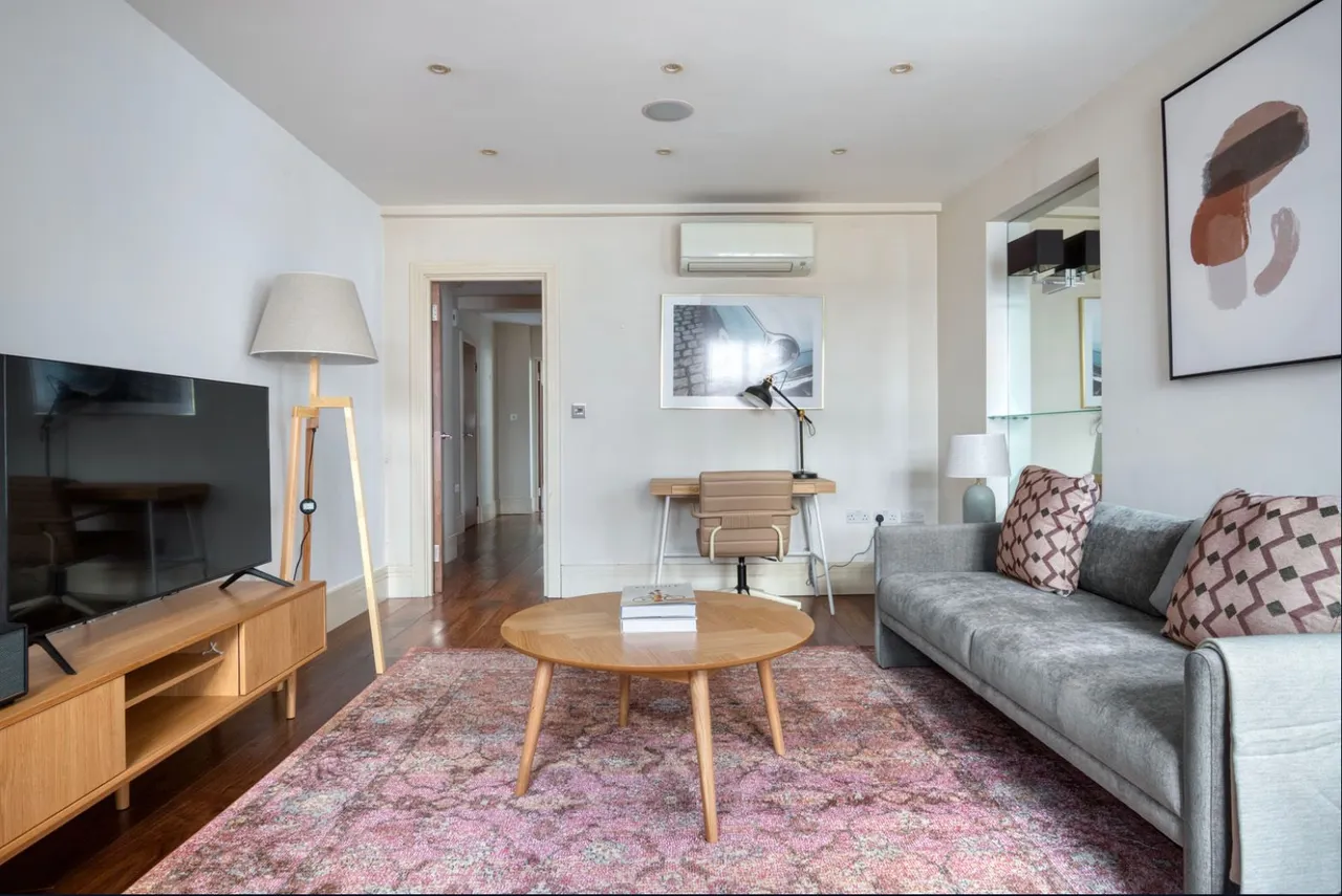 1a The Town House, 105 Hallam Street, London, photo 4