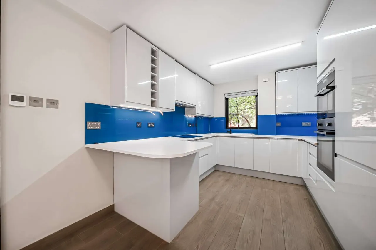 Mallard Place, Twickenham, TW1 4SW, photo 3