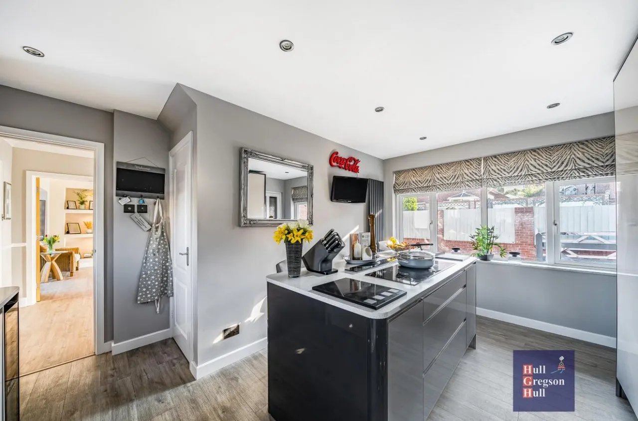 Princess Road, Swanage, BH19, photo 13