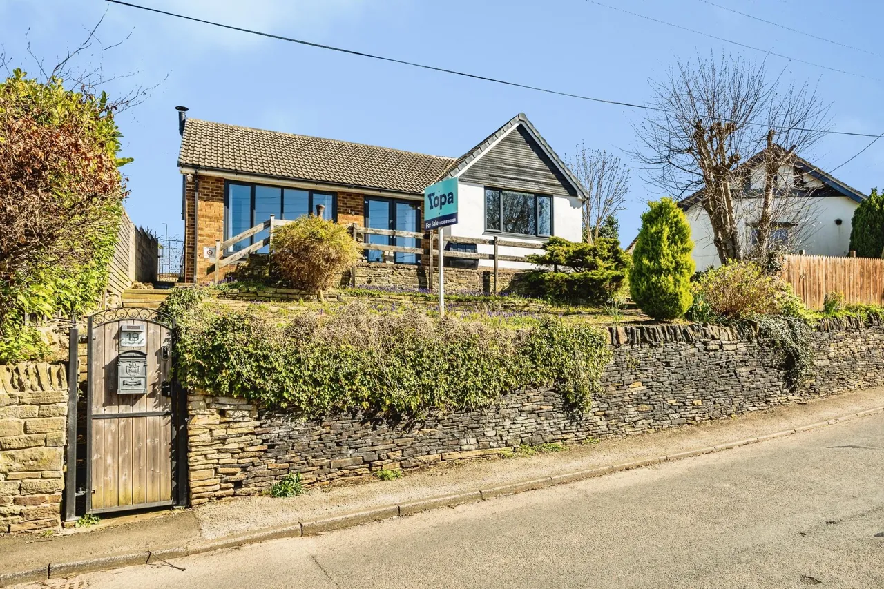 Stafford Hill Lane, Huddersfield, HD5, photo 5