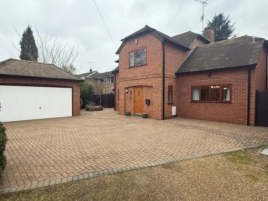 Butts Hill Road, Woodley, RG5, photo 23