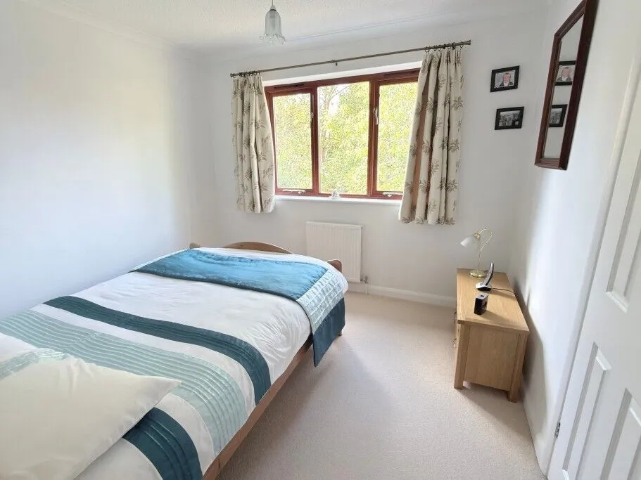 Butts Hill Road, Woodley, RG5, photo 15