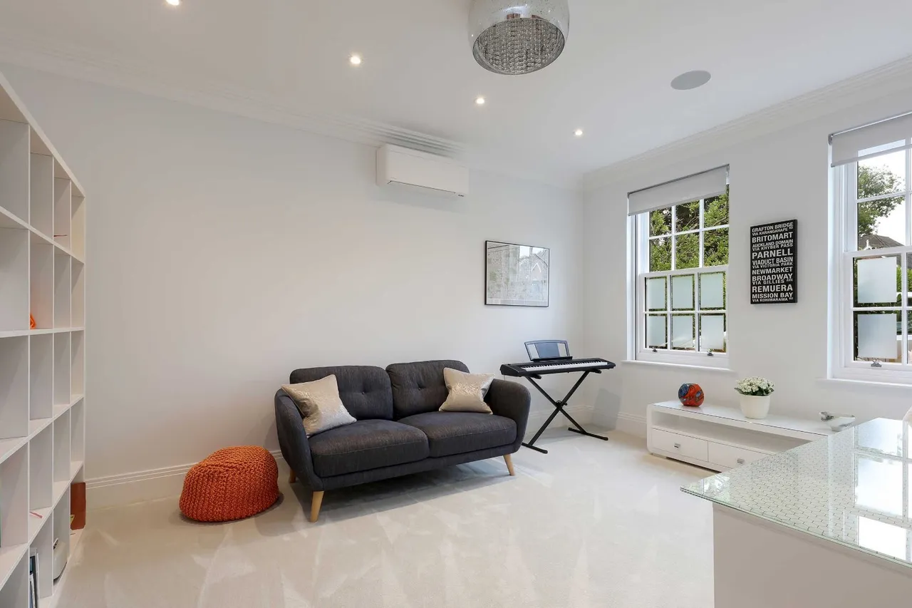 Burkes Road, Beaconsfield, HP9, photo 10