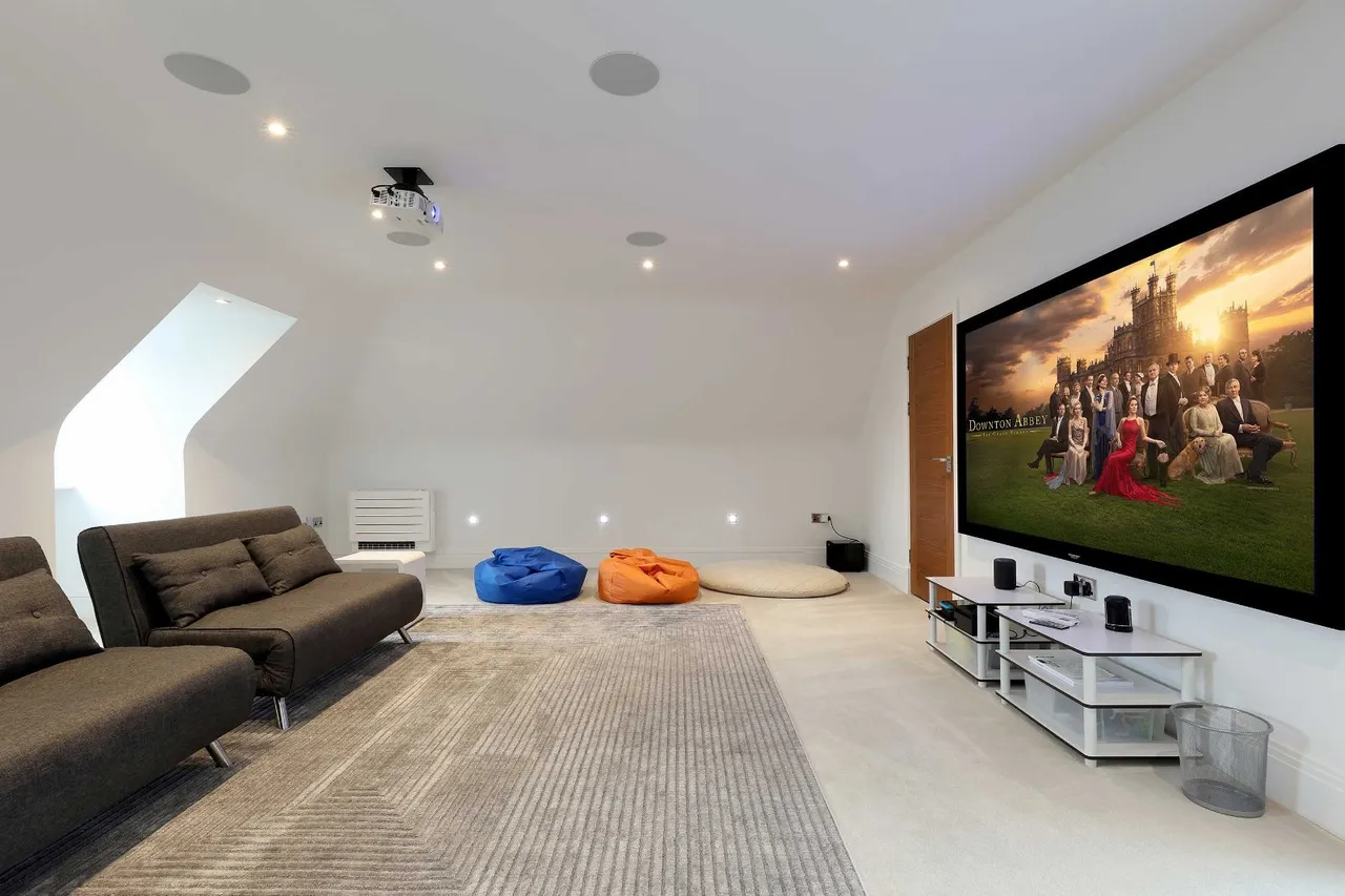 Burkes Road, Beaconsfield, HP9, photo 19