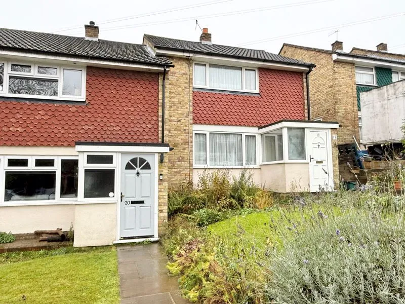 2 bed house for sale — Gynant Road, High Wycombe HP13 7TE