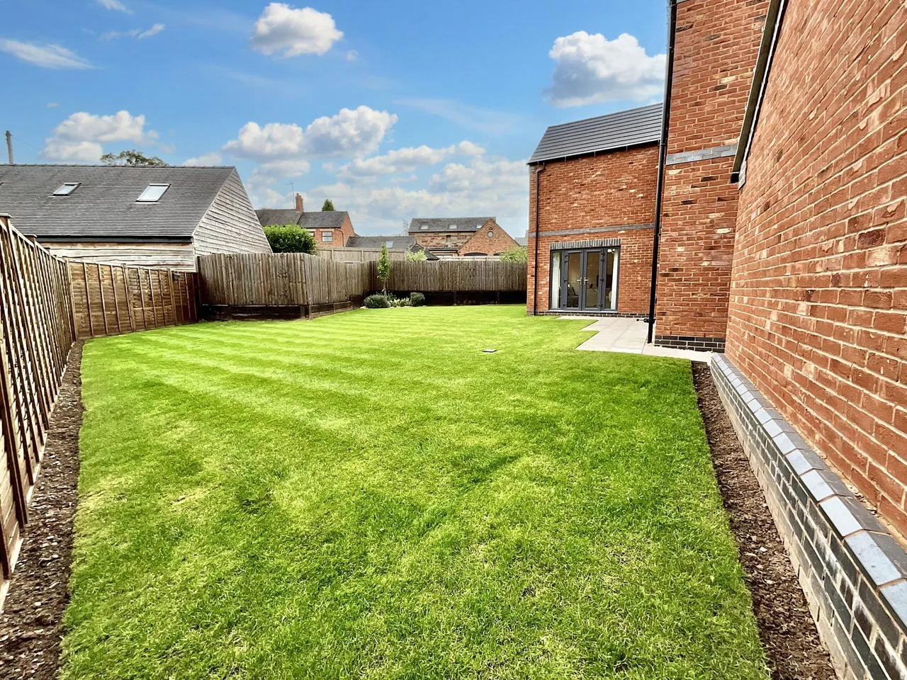Meadowside View, Alton, ST10, photo 4