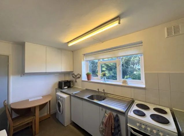 Pine Court, Leamington, CV32, photo 5
