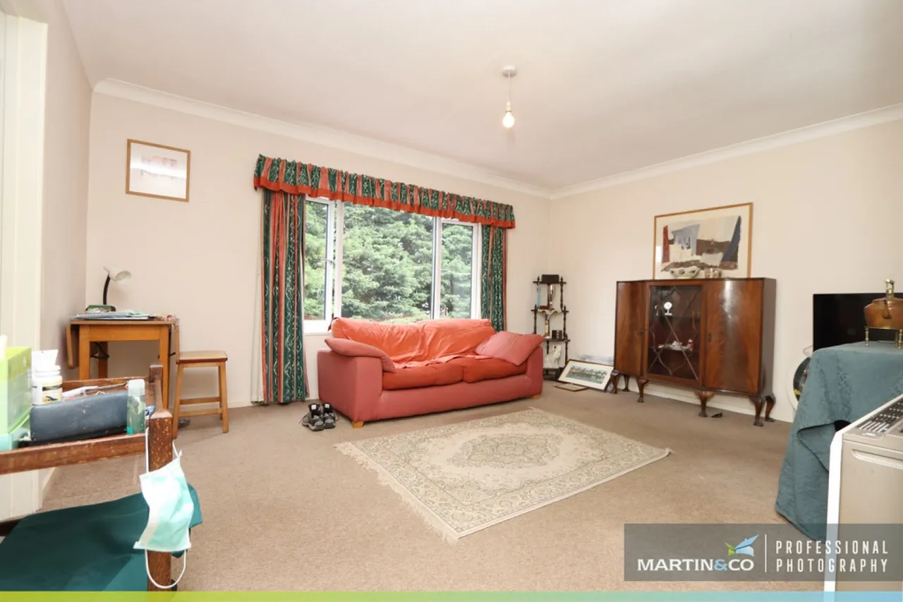 Roehampton Court, Cranleigh Rise, photo 2