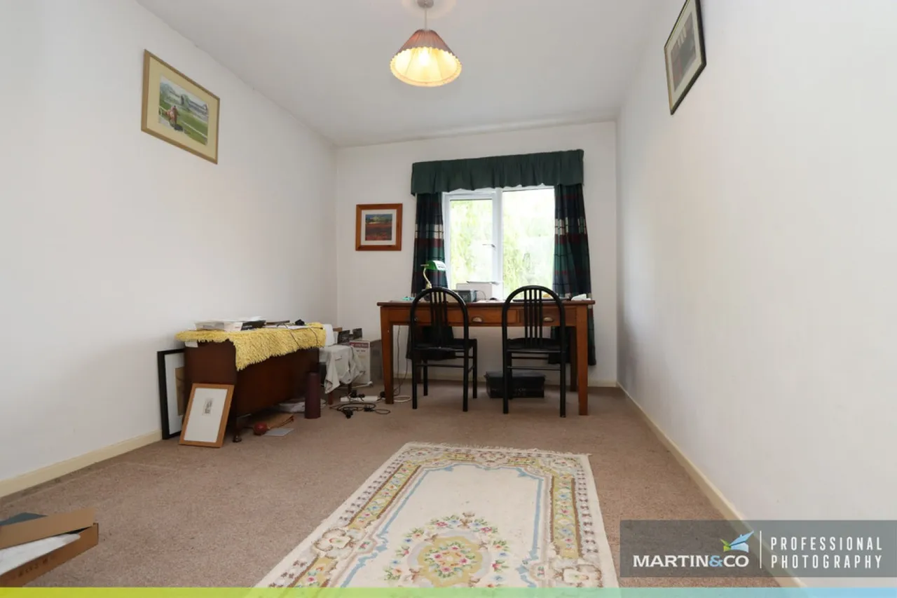 Roehampton Court, Cranleigh Rise, photo 10