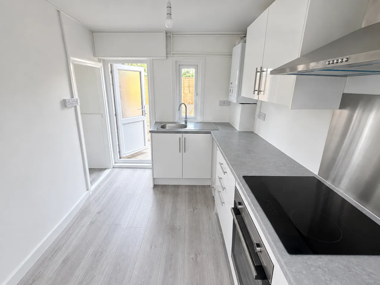 Church Road, Eastchurch, ME12, photo 10