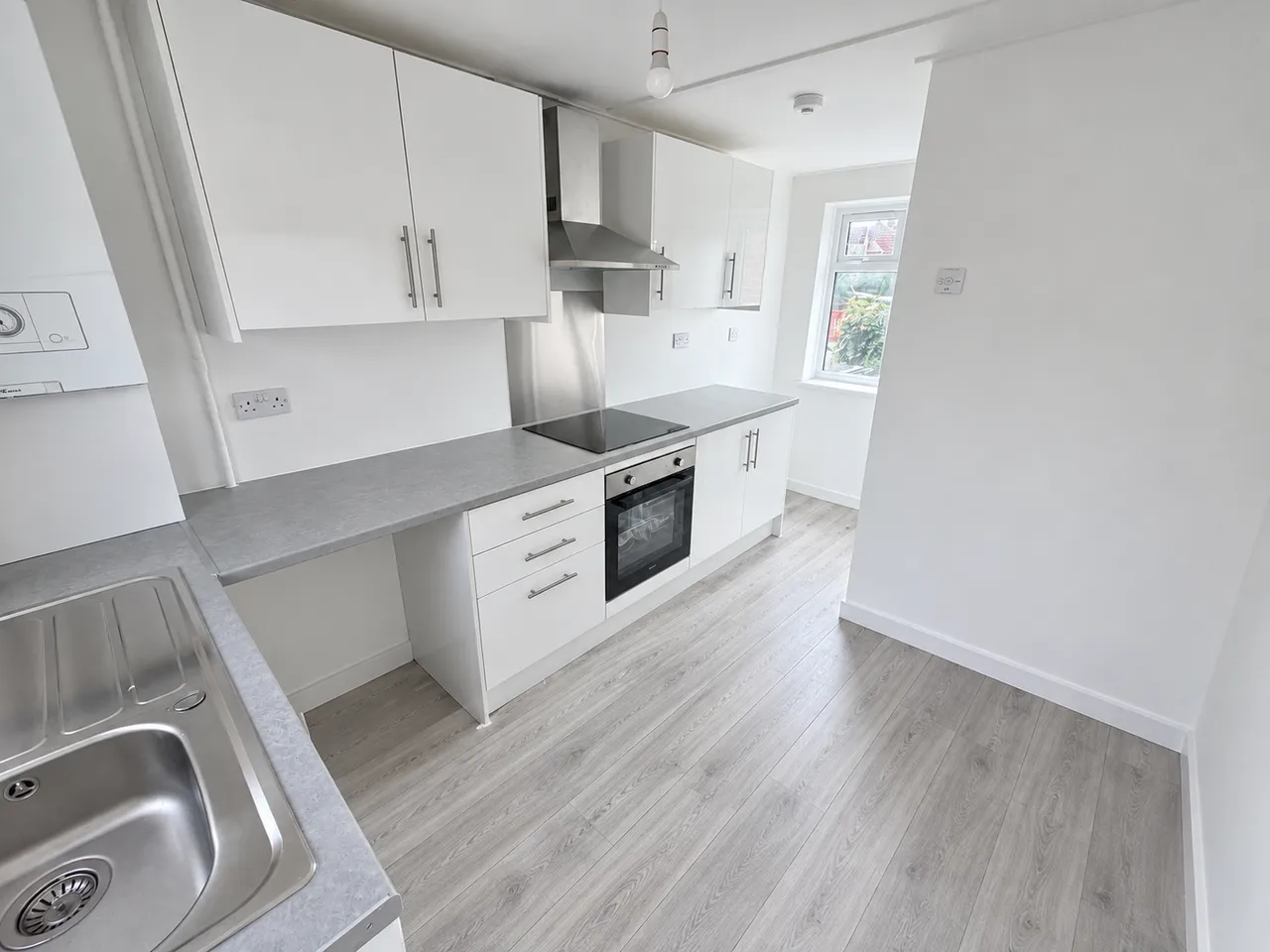 Church Road, Eastchurch, ME12, photo 2